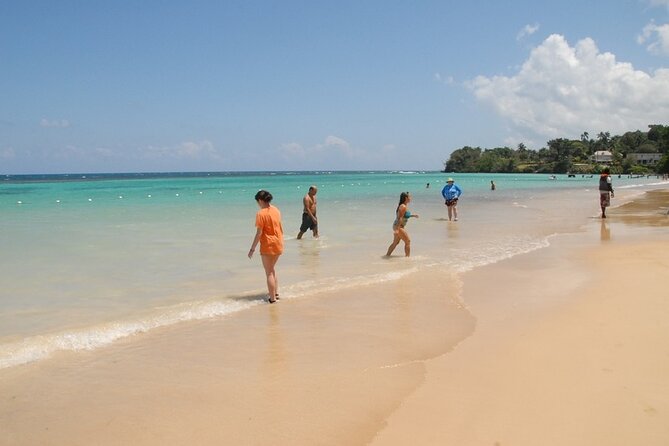 Dunns River Falls and Blue Hole Ocho Rios - Lunch, shopping, and the real cost