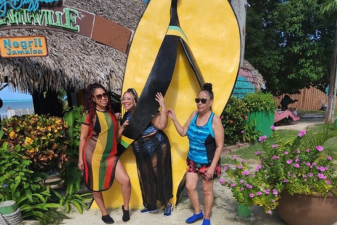 Experience Negril Seven Mile Beach & Jamaica's Famous Ricks Café - Rick’s Cafe brings cliffs, music, and sunset