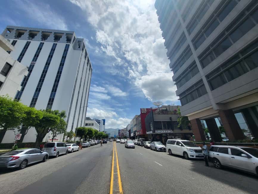 Explore Downtown Kingston and New Kingston: - Kingston in three hours, from murals to the harbor
