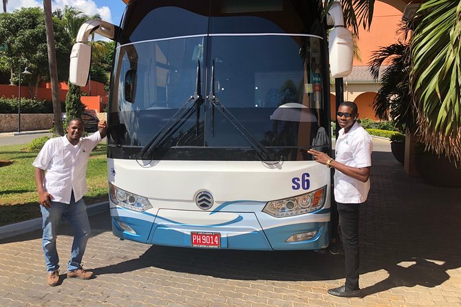 Explore Montego Bay Private Highlight Tour from Montego Bay - Seeing the Hip Strip and Montego Bay from the road