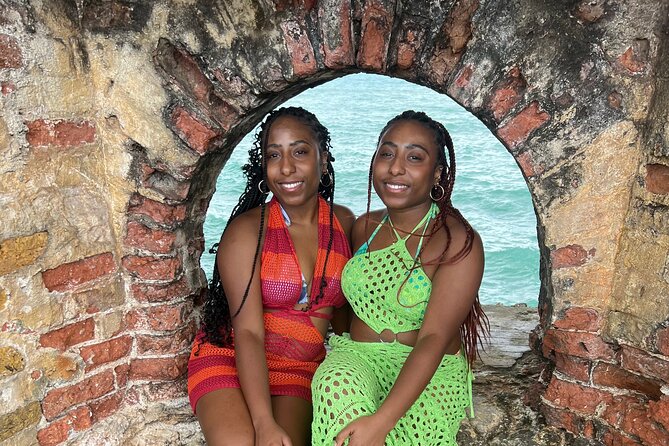 Explore Negril Day Tour beach and Ricks Cafe From Montego Bay - Rick’s Café for cliff jumping and sunset