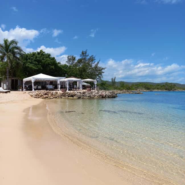 Falmouth: Jungle River Tubing & Bamboo Beach Club with Lunch - The four-course tapas lunch and included drinks