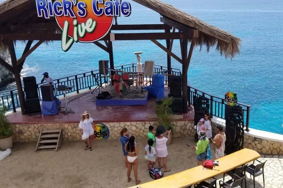 From Montego Bay: Negril Beach and Rick's Café Day Trip - From Montego Bay to Negril’s western shore