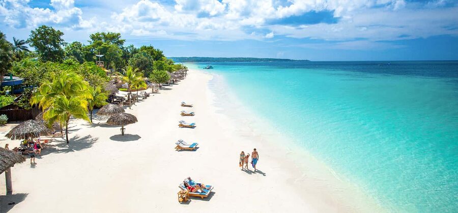 From Negril/Palladium: Negril Beach and Ricks Cafe Tour - What to pack and how to avoid a poor start