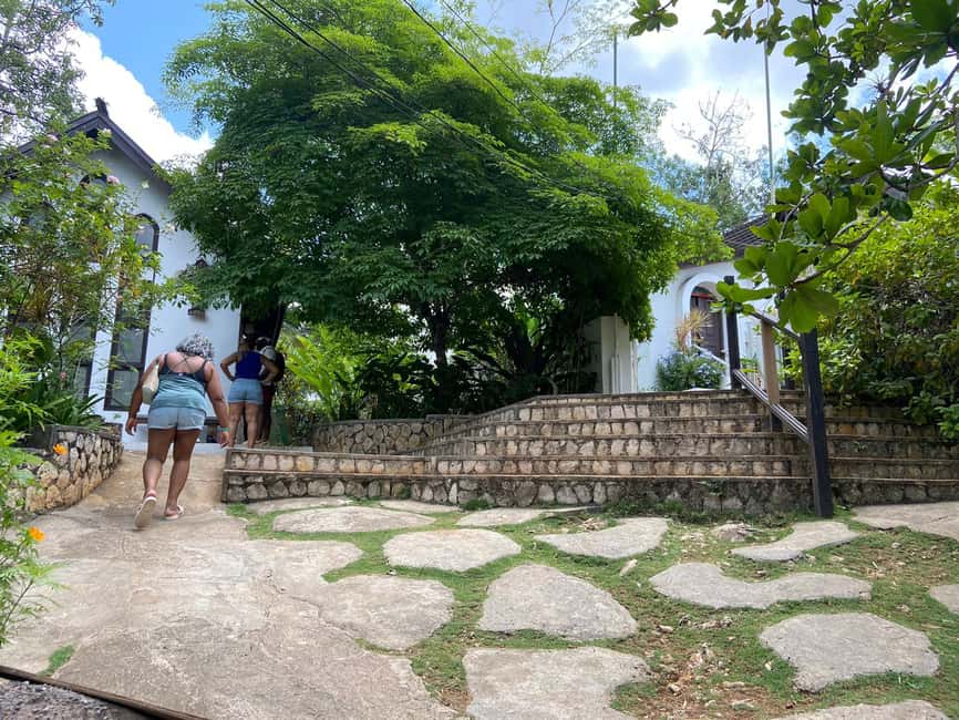 From Ocho Rios: Bob Marley Mausoleum Entry Tickets and Tour - Comfort, timing, and who should book