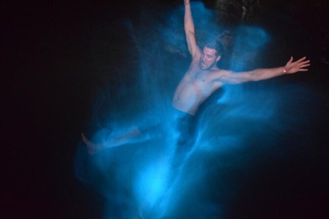 Glow with the Flow: A Romantic Night at the Luminous Lagoon”) - Why the private format matters