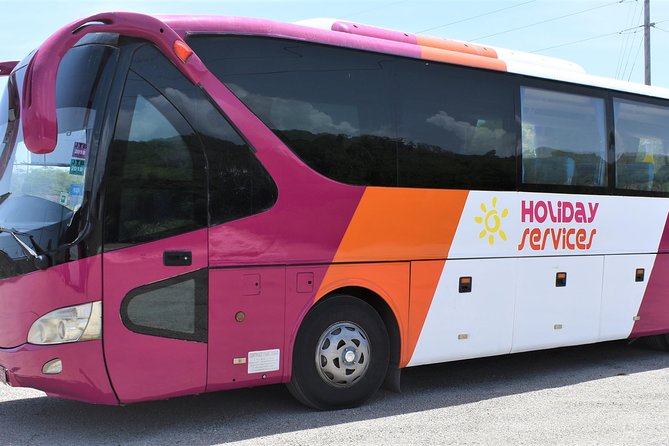 Group Private Kingston Airport Transfers (4 - 9 Persons) - Who gets the best value from this service