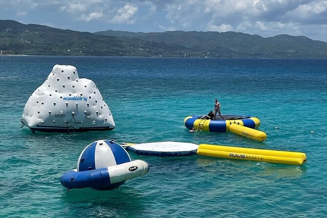 Half Day Catamaran Party Boat, Snorkeling and Hip Strip Tour - What the coastal sailing feels like