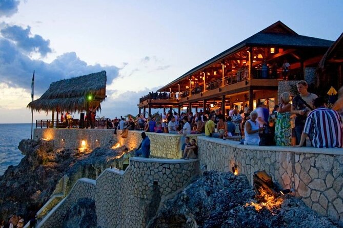 Half-Day Private Guided Ricks Café & Negril Seven Mile Beach Tour - Private service and guide style