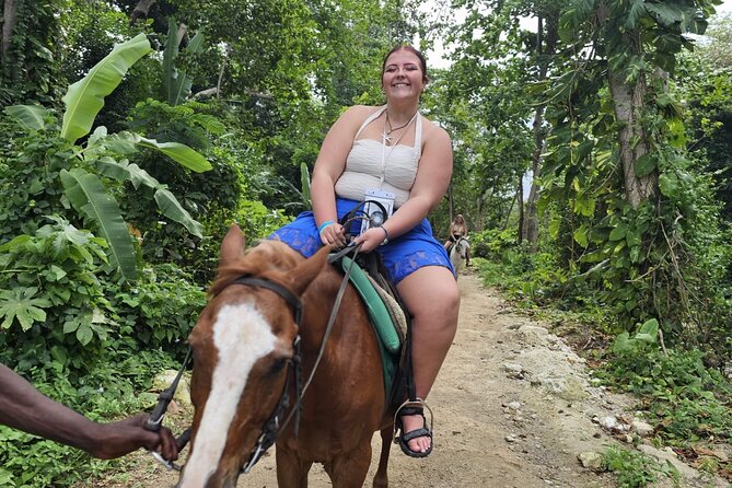 Horseback Ride and Swim Experience Montego with Transportation - Who should think twice