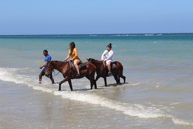 Horseback Ride & Swim Jamaica/Montego Bay - Reaching the beach and entering the Caribbean water
