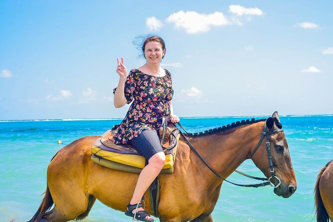 Horseback Riding and Bamboo Rafting from montego Bay and Falmouth - A private tour with a real transportation tradeoff