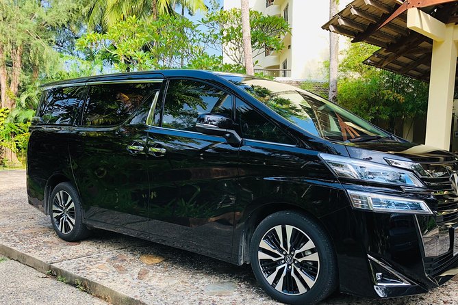 Hotel Riu Montego Bay Airport Shuttle Transfer - What the private vehicle means for your party