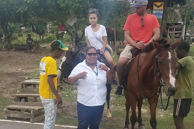Hour Horseback Riding Guided Tour from Runaway Bay - Is $115 a fair price?