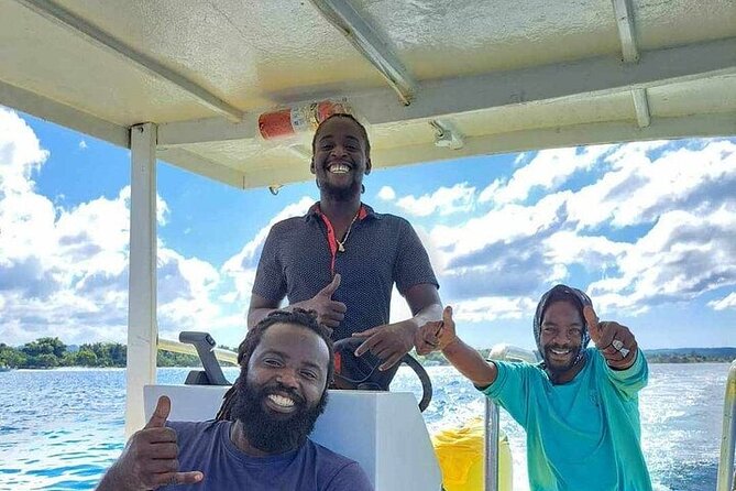 Incredible Negril Guided Snorkeling To Reef, Anchor, and Cannon - The cannon, anchor, and Jamaica’s sea battles