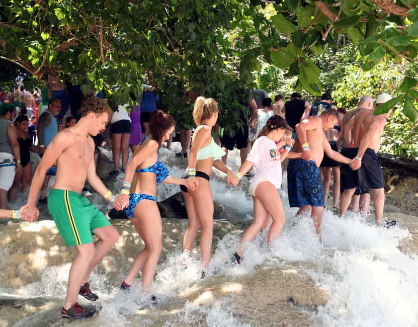 Jamaica: Dunn’s River Falls and Jungle River Tubing Tour - Why Dunn’s River Falls and river tubing work well together