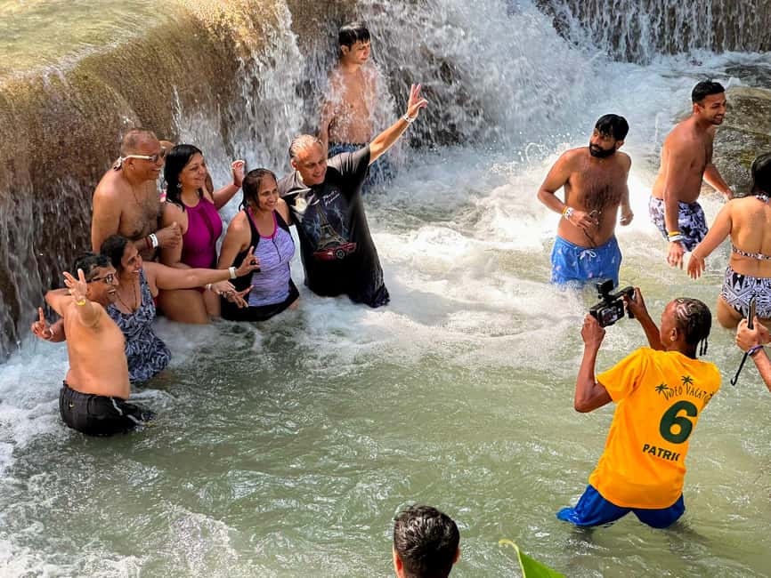 Jamaica Dunn's River Falls guided tour from Ocho Rios hotels - The guide and driver can shape the day