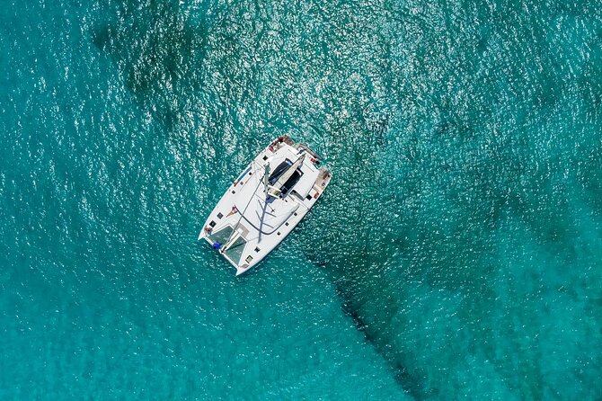Jamwest Beach Negril Family Catamaran Cruise Pick up from Lucea - What the group size means