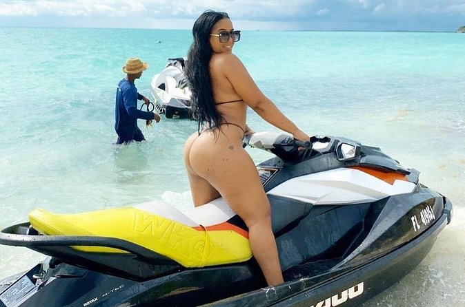 Jet Ski and Beach with Private Transportation from Montego bay Resorts - Thirty minutes on the Caribbean water