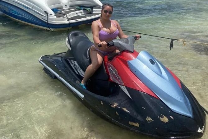 Jet Ski/ Parasailig Water Activity in Montego Bay Jamaica. - Jet Skiing Along Montego Bay’s Coast