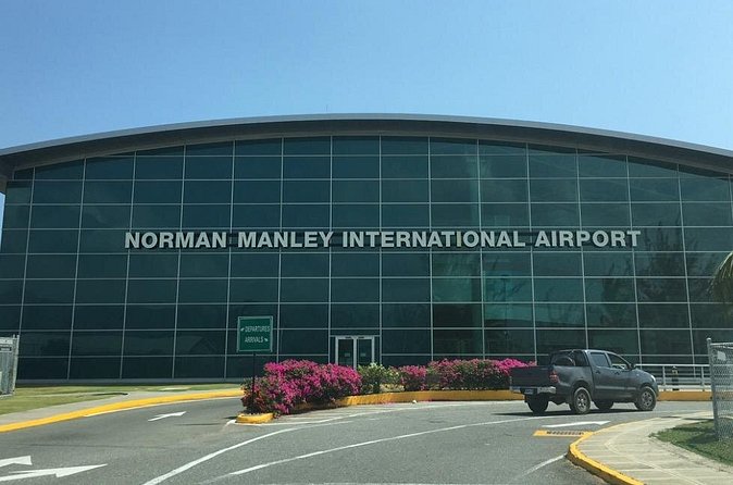 Kingston Airport Pick up/ Drop off (Norman Manley Int) - The $50 price and where the value sits
