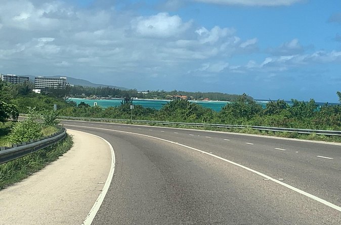 Kingston Airport Pick up/ Drop off (Norman Manley Int) - Who should book this airport transfer