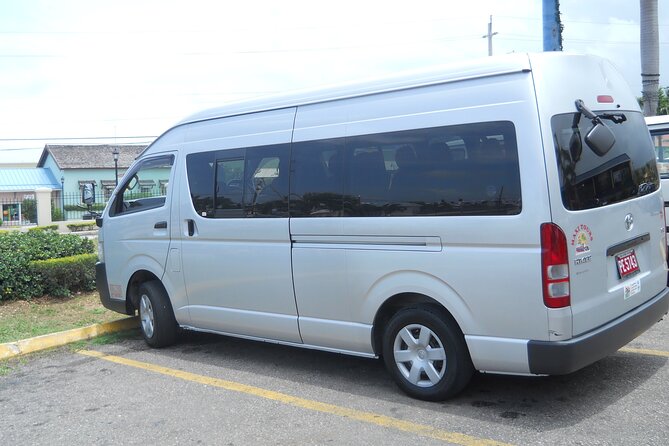 Kingston Airport Transfers to Runaway Bay - The route from Kingston to Runaway Bay