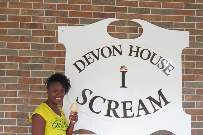 Kingston City Tour (starting in Kingston) - Devon House for lunch, patties, and ice cream