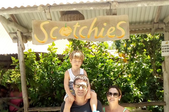 Lunch at Scotchies Jerk Centre From Ocho Rios - A practical plan for your noon start