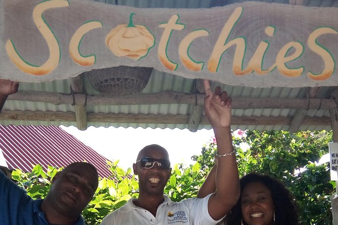 Lunch at Scotchies Jerk Centre From Ocho Rios - Watching jerk food cooked in front of you