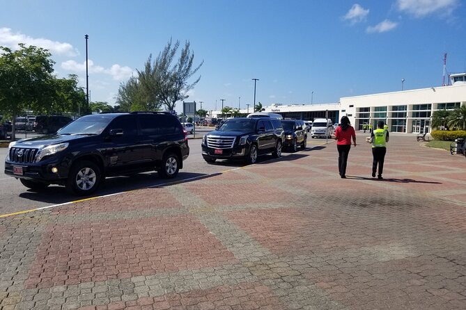 Luxury MBJ Airport Transfer to Montego Bay Hotels - What happens when you arrange the ride