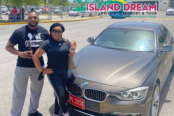 Luxury Transfer: Montego Bay Airport - Negril & Ocho Rios Resorts - Booking and cancellation points to remember