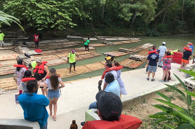 (Martha Brae River) Bamboo Rafting - Arrival, welcome drink, and raft loading
