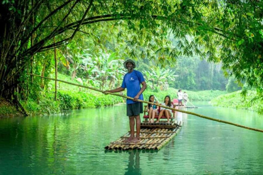 Martha Brea Rafting Adventure - Why the guide matters on a gentle river trip