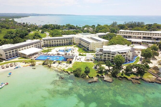 Montego Bay Airport Private Taxi to Royalton Negril - Is $34 per person a fair price?