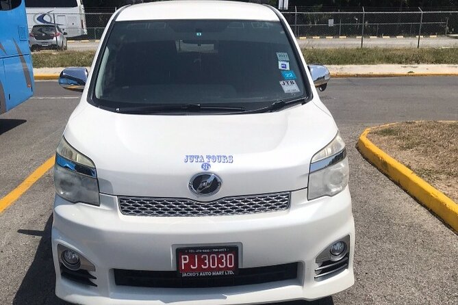 Montego Bay Airport Taxi to Princess Grand Jamaica Green Island - Drivers Who Keep Communication Personal