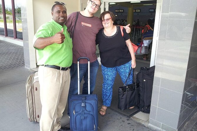 Montego Bay Airport Transfer to Negril Hotel - A closer look at the drive and possible stops