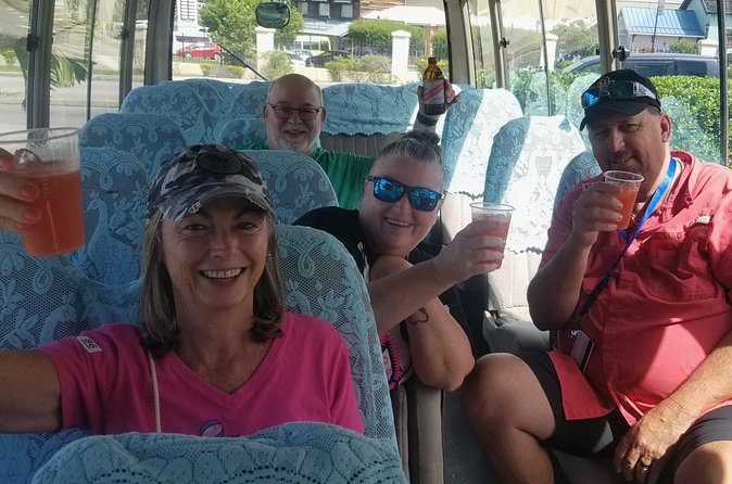 Montego Bay airport transfers - The route offers orientation, not sightseeing stops