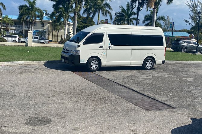 Montego Bay Airport transfers-Excellence,Royalton,Ocean Coral Spring(Round Trip) - Key points before you book