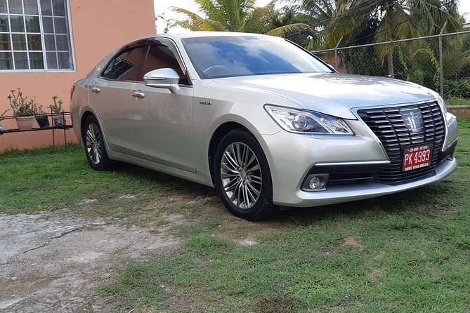 Montego Bay Airport Transfers to Negril Hotels - The 90-minute ride west to Negril