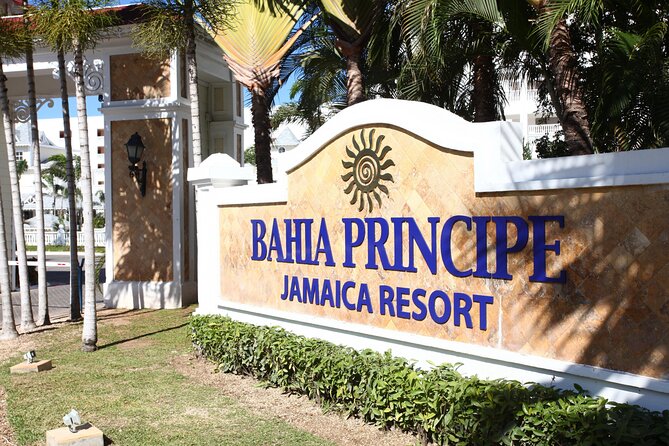 Montego Bay Bahia Principe Grand Jamaica Private Airport transfer - Key points at a glance