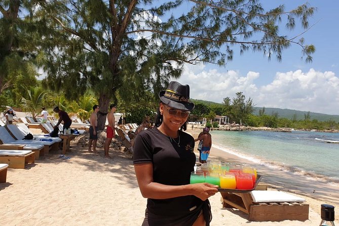 Montego Bay: Bamboo Beach Break - Swimming, Snorkeling, and Paid Extras
