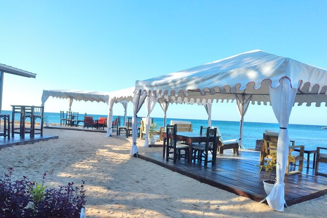 Montego Bay: Bamboo Beach Club VIP Access with Lunch & Cocktails - Swimming, reggae, and the value of a lifeguard