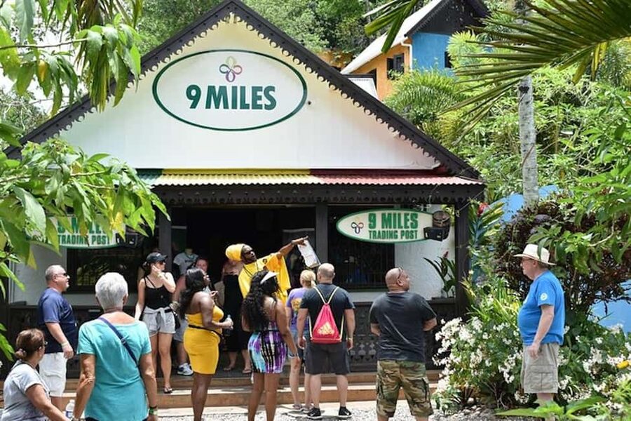 Montego Bay: Bob Marley's Nine Mile Admission & Guided Tour - Why Nine Mile matters to Bob Marley’s story