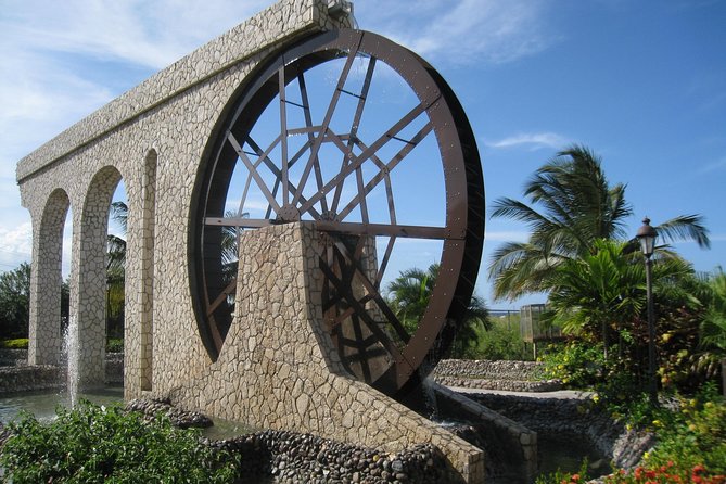 Montego Bay City tour & White Witch Of Rose Hall Haunted mansion Tour - St. James Parish Church and changing city stops