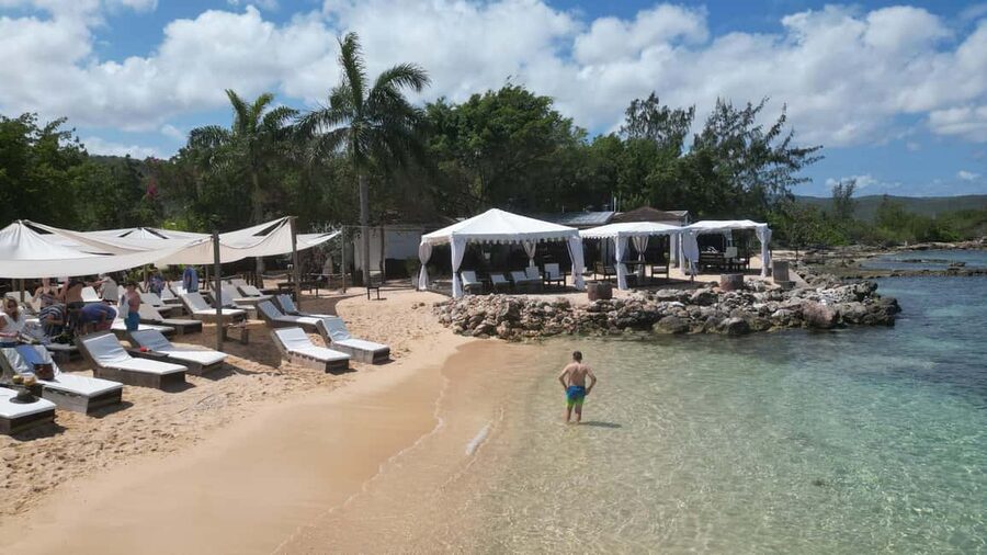 Montego Bay: Dunn's River Falls & Lunch at Bamboo Beach Club - Bamboo Beach Club changes the pace