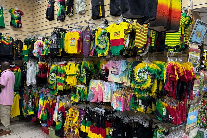 Montego Bay & Falmouth Hotels, Souvenir Shopping and sightseeing - Key Points at a Glance