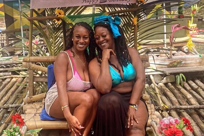 Montego Bay Highlights Tour with Shopping & Bamboo River Rafting - The Driving Experience and Guide Support
