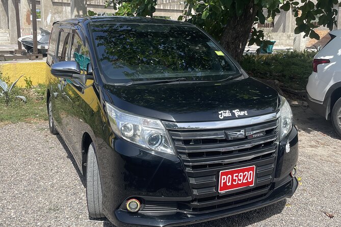 Montego Bay Hotels Airport Private Transfers - Beyond the airport: nights out in Montego Bay