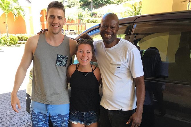 Montego Bay Hotels Private Airport Round Trip Transfers - Leaving Sangster Airport without the taxi scramble